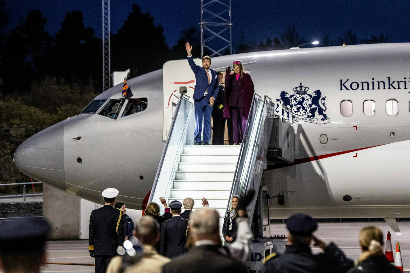 Kung Willem-Alexander och drottning Máxima lämnar Sverige efter statsbesöket