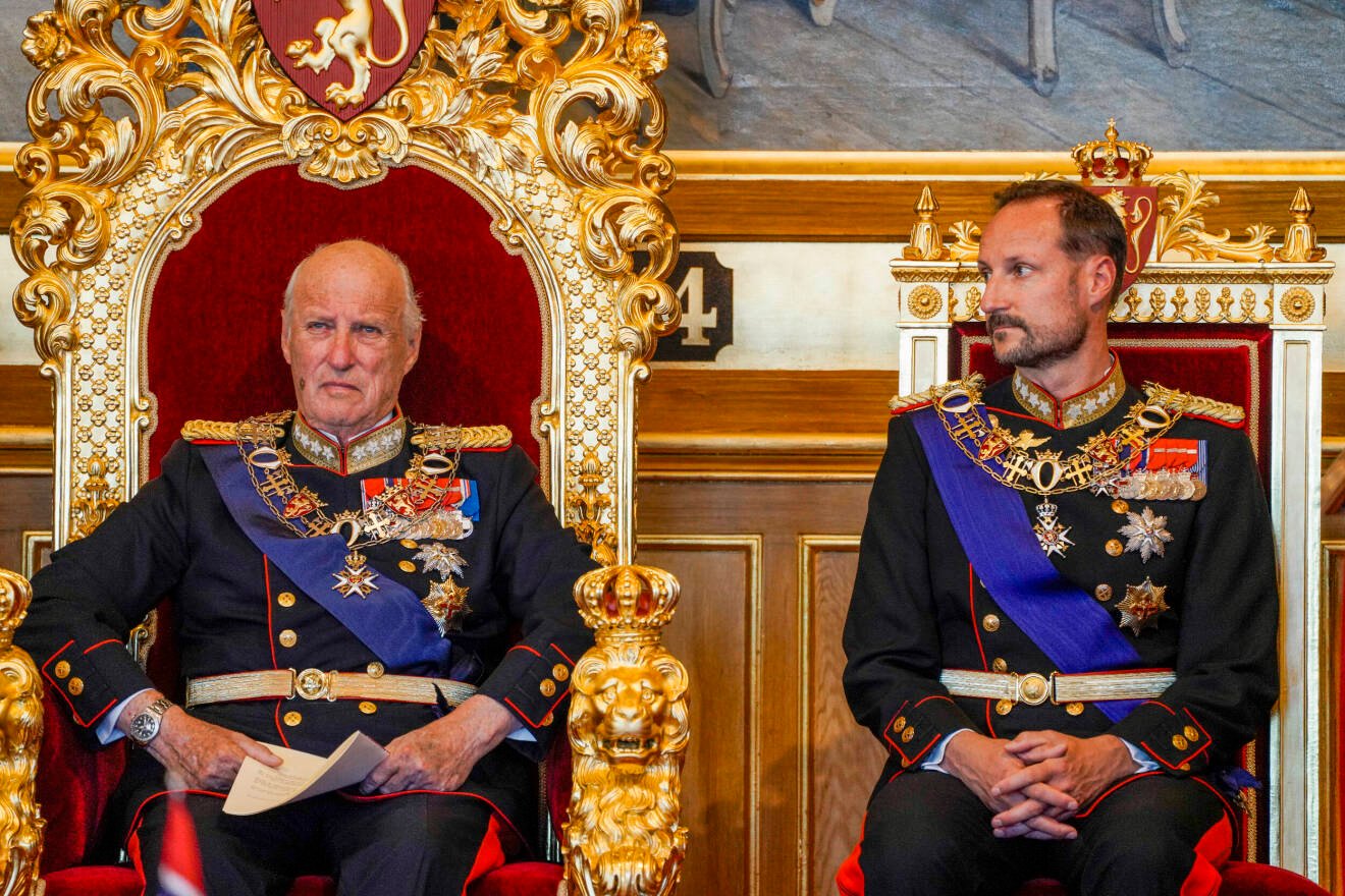 Kung Harald och kronprins Haakon i Folketinget 2022
