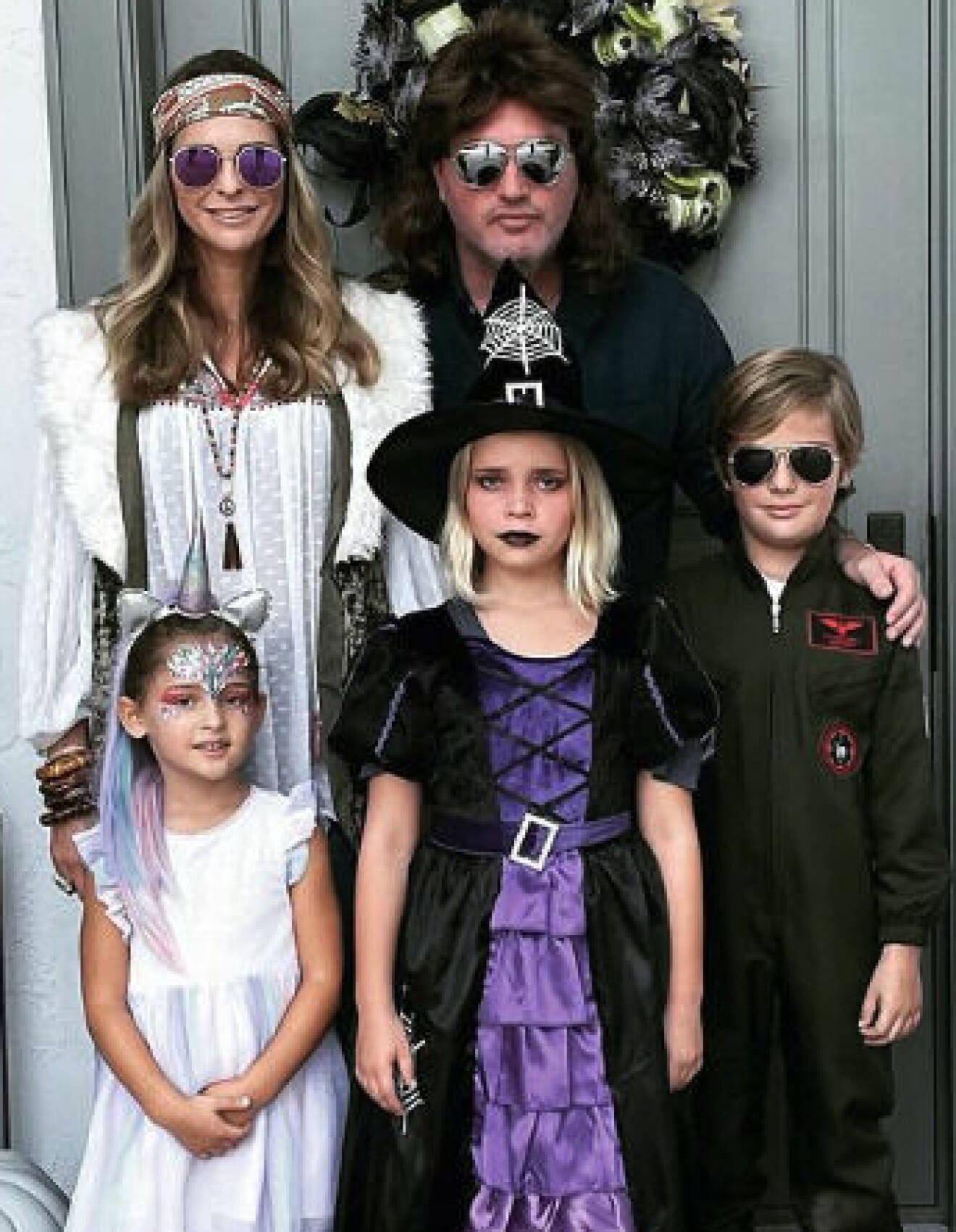 Prinsessan Madeleine och Chris O’Neill med sina barn prinsessan Adrienne, prinsessan Leonore och prins Nicolas på Halloween 2022