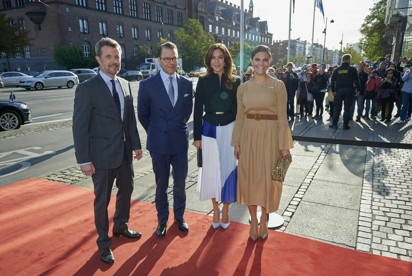 Kronprins Frederik, prins Daniel, kronprinsessan Mary och kronprinsessan Victoria