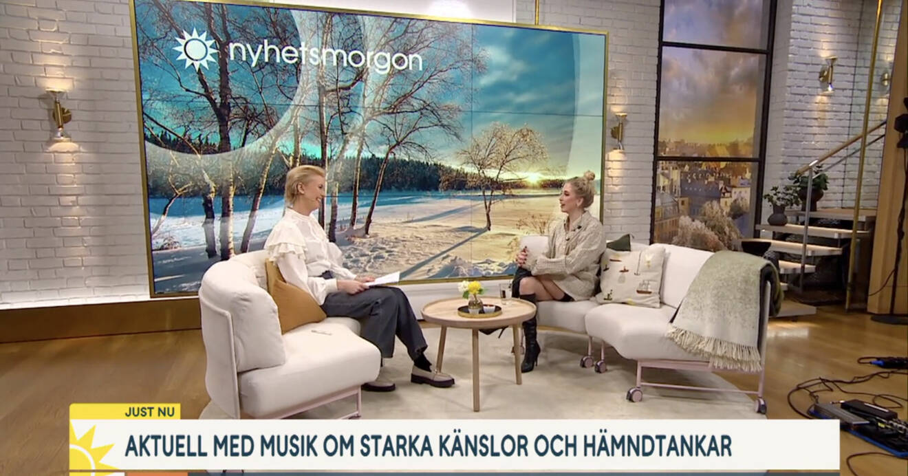 Peg Parnevik och Jenny Strömstedt i Nyhetsmorgon i TV4 lördag 4 februari