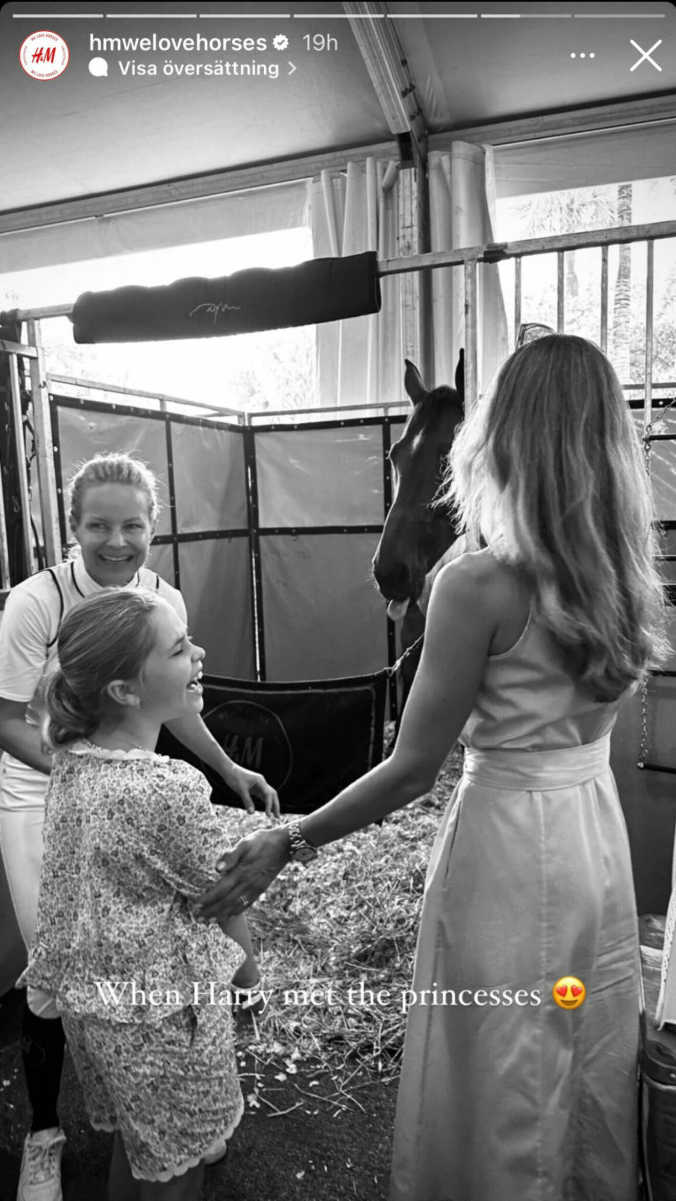 Prinsessan Madeleine och prinsessan Leonore träffar Malin Bayard och hennes häst