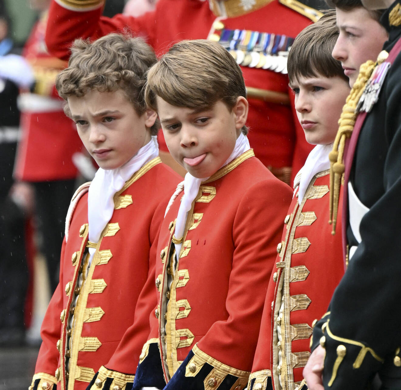 Prins George lipar under kung Charles kröning