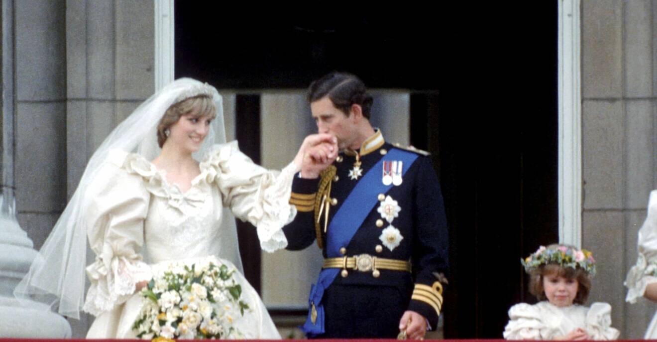 Prinsessan Diana och prins Charles, nu mera kung Charles på deras bröllop 1981