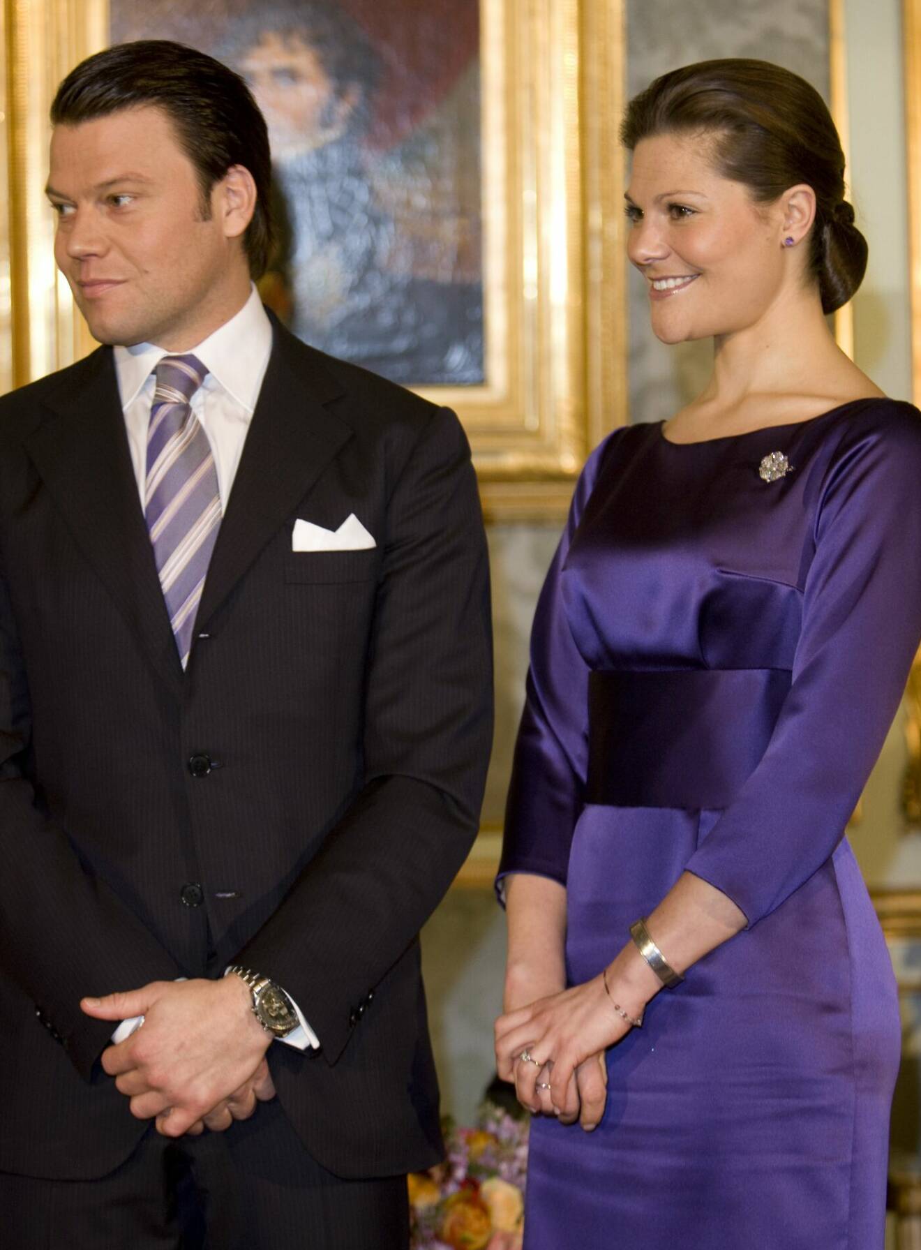 Kronprinsessan Victoria och prins Daniel, nyförlovade 2009.