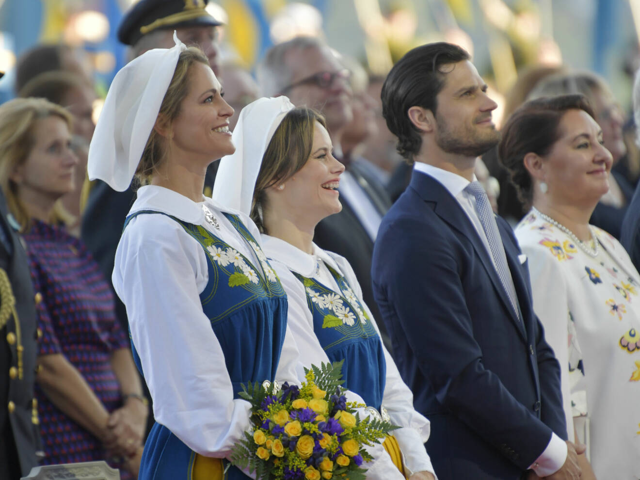 Prinsessan Madeleine, prinsessan Sofia och prins Carl Philip under det traditionsenliga nationaldagsfirandet på Solliden på Skansen.
