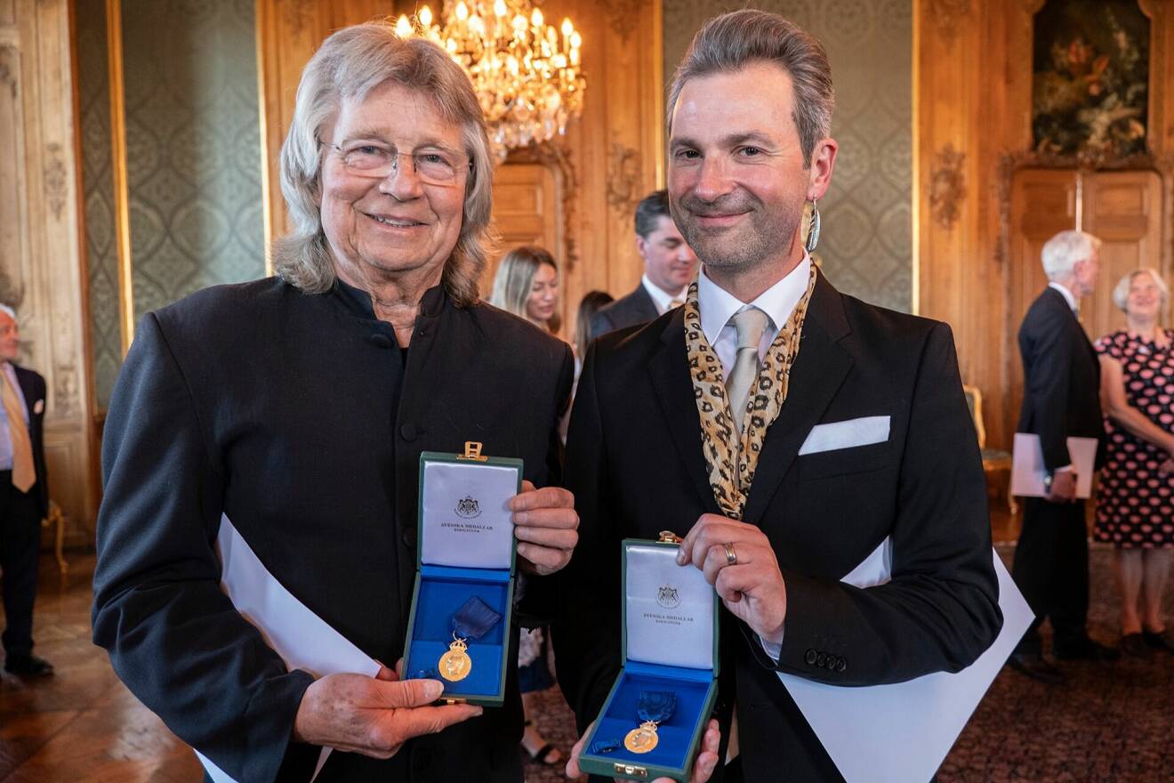 Janne Schaffer och Ola Salo som fått medalj av kungen 2023
