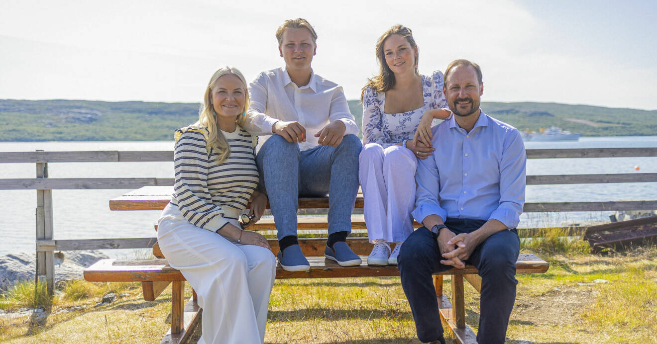 Kronprins Haakon, kronprinsessa Mette-Marit, prinsessan Ingrid Alexandra och prins Sverre Magnus
