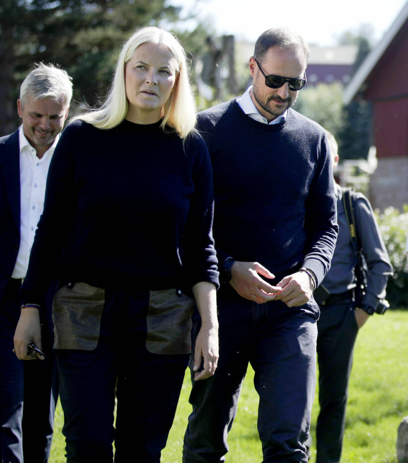 Kronprinsessan Mette-Marit och kronprins Haakon besöker översvämningsdrabbade områdena efter stormen Hans