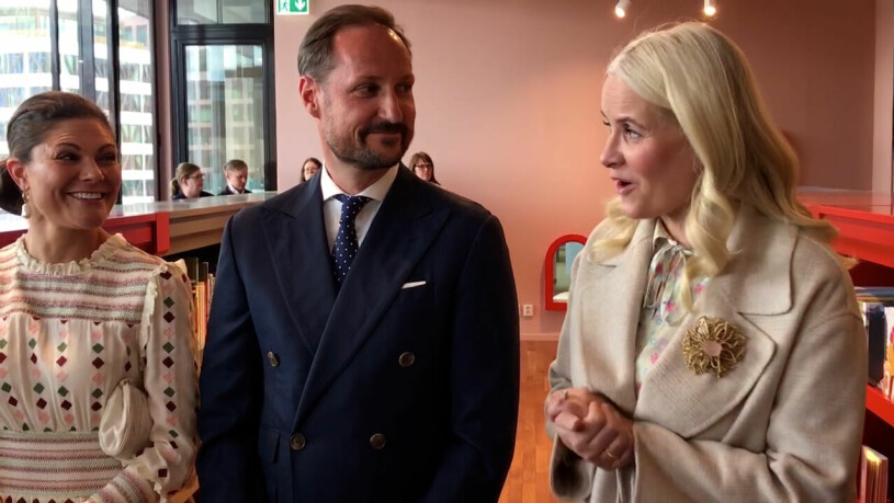 Svensk Dam träffade Victoria, Daniel, Mette-Marit och Haakon. Kronprinsessan Victoria Kronprins Haakon och kronprinsessan Mette-Marit på officiellt besök i Sverige