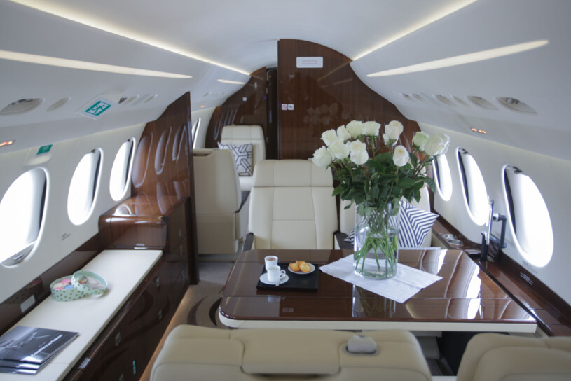 Interiören på ett DASSAULT Falcon 8X. Interiören på ett DASSAULT Falcon 8X.