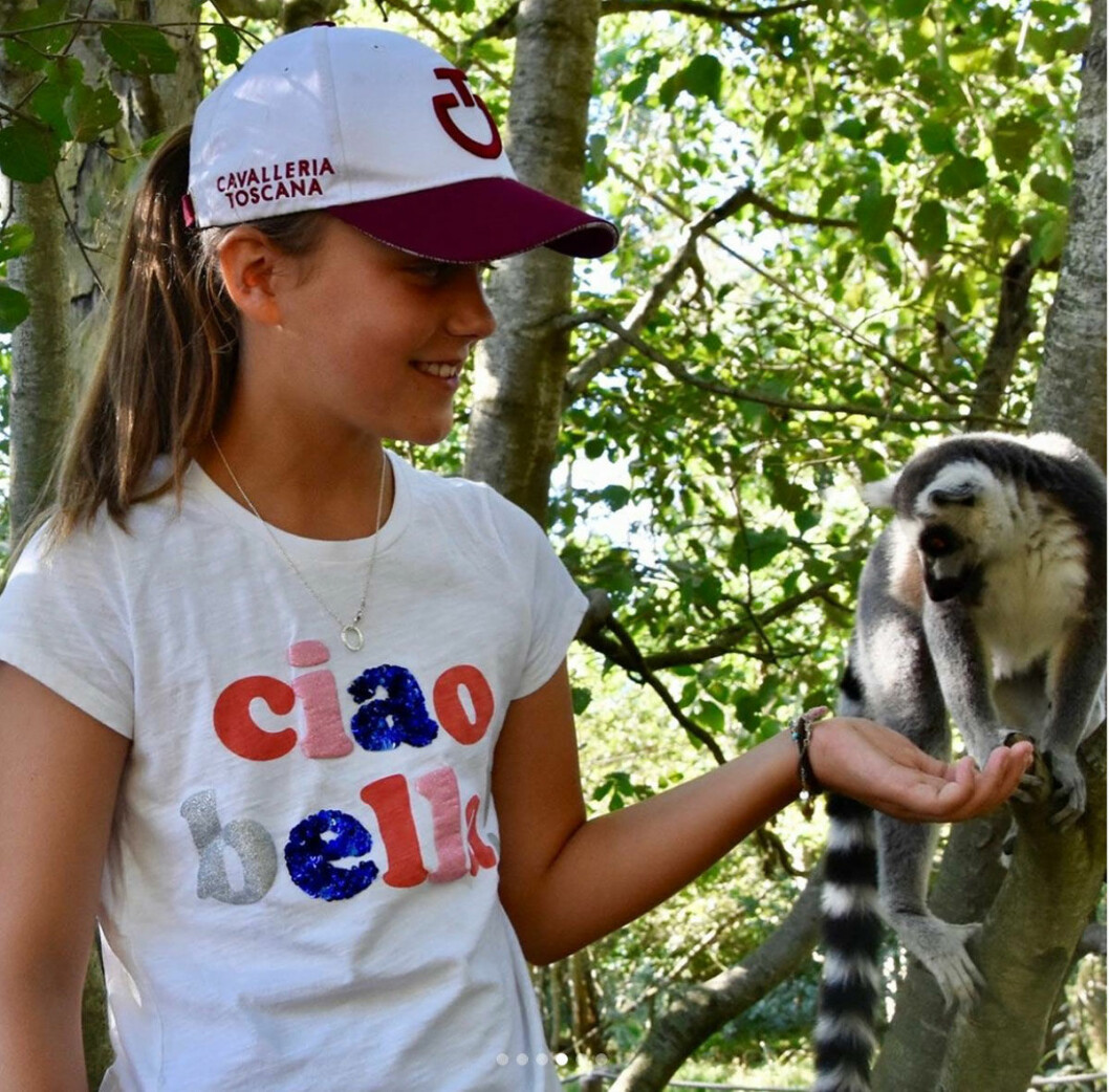 Prinsessan Isabella och en lemur.