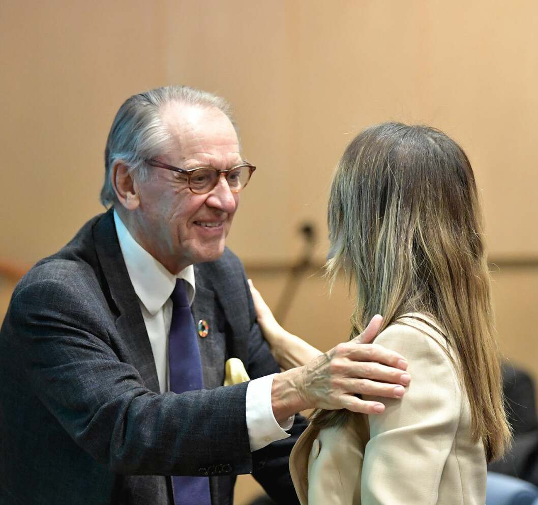 Det blev ett hjärtligt återseende mellan Jan Eliasson och prinsessan Sofia. prinsessan sofias möte med jan eliasson