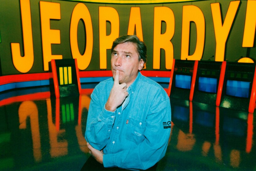 Magnus Härenstam är för många synonym med Jeopardy. Magnus Härenstam i Jeopardy-studion
