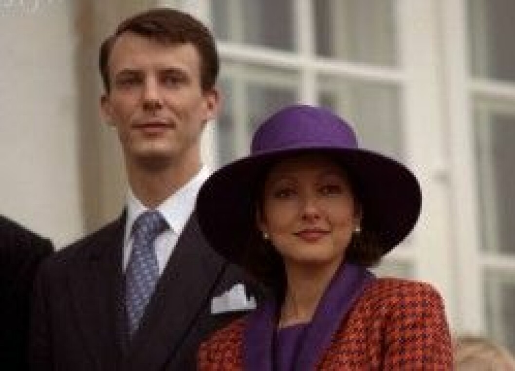 Alexandra med exmake prins Joachim 1998. Alexandra med exmake prins Joachim 1998.