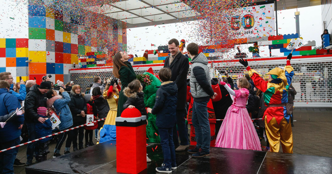 Athena och Henrik på Legoland – se fina bilderna!
