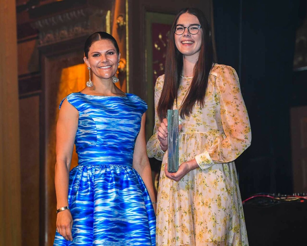 Victoria med vinnaren av Junior Water Prize 2019. Victoria med vinnaren av Junior Water Prize 2019