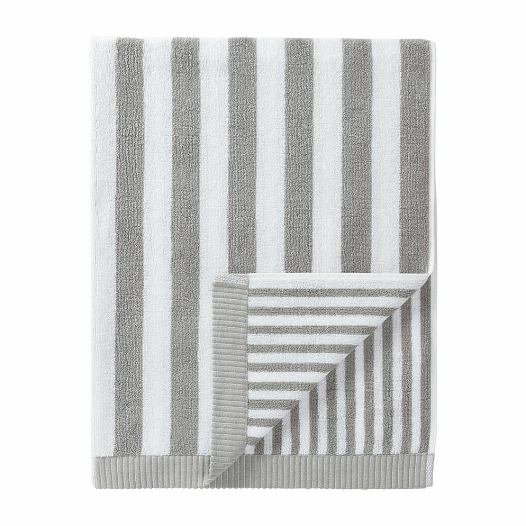kaksi raitaa badhandduk från marimekko