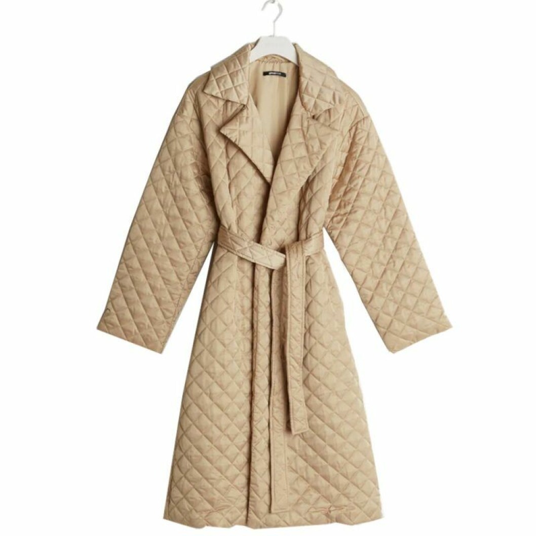 Beige kappa från Gina tricot