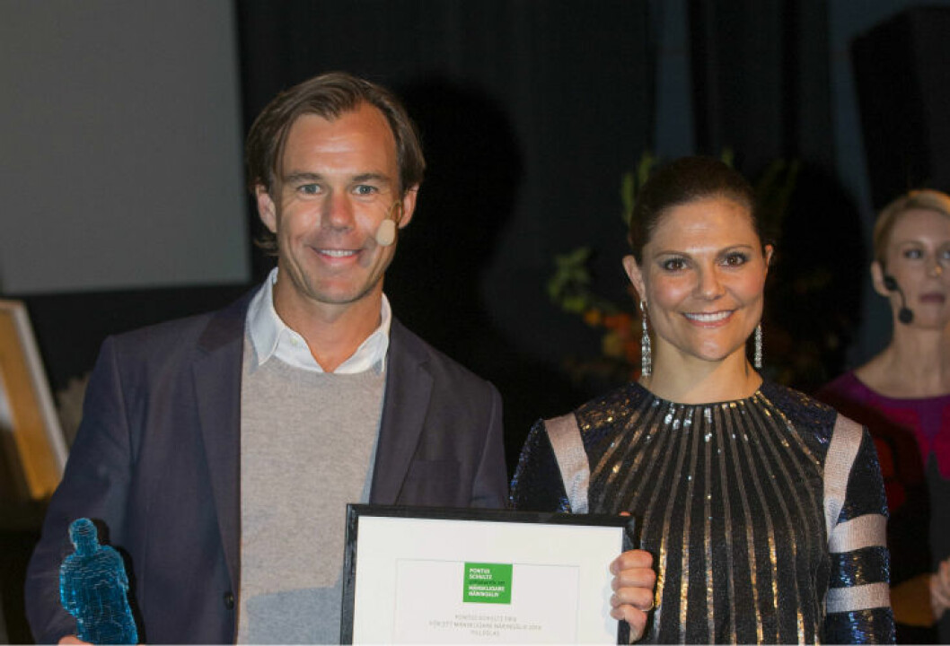 Kronprinsessan och Karl-Johan Persson har varit vänner sedan tiden på Enskilda Gymnasiet.