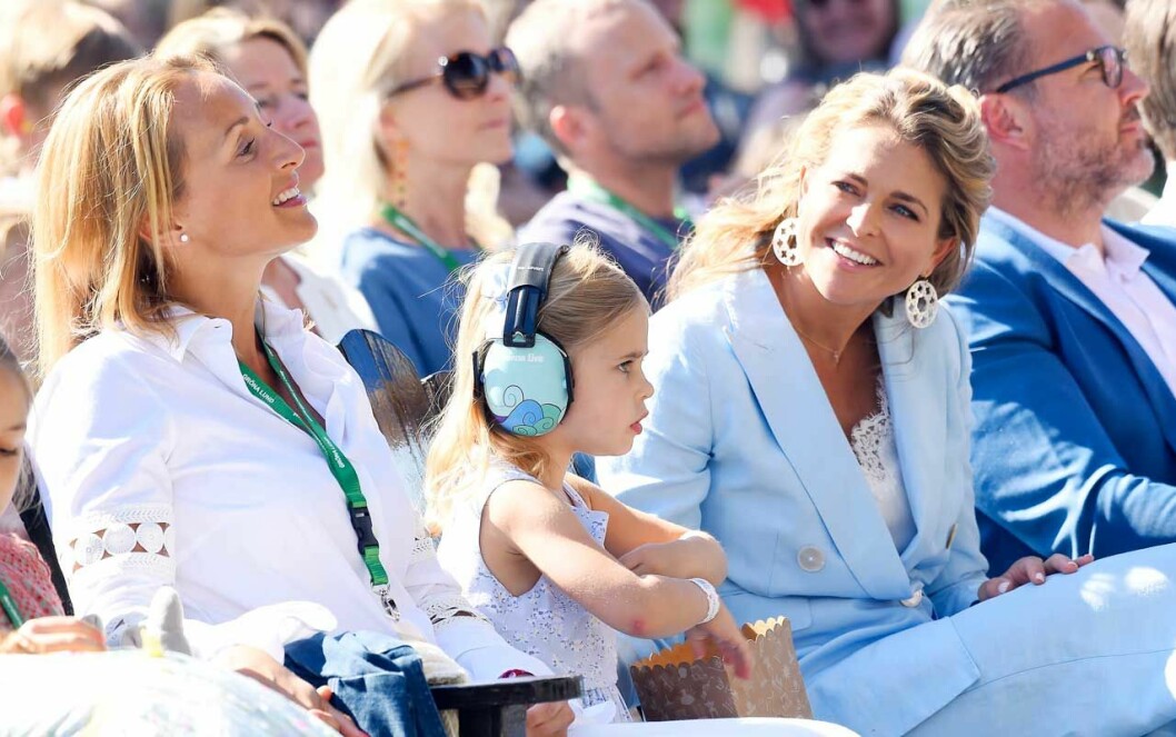 Katarina följde med Madeleine och Leonore till Childhood-dagen på Gröna Lund förra året. Katarina von horn prinsessan madeleine