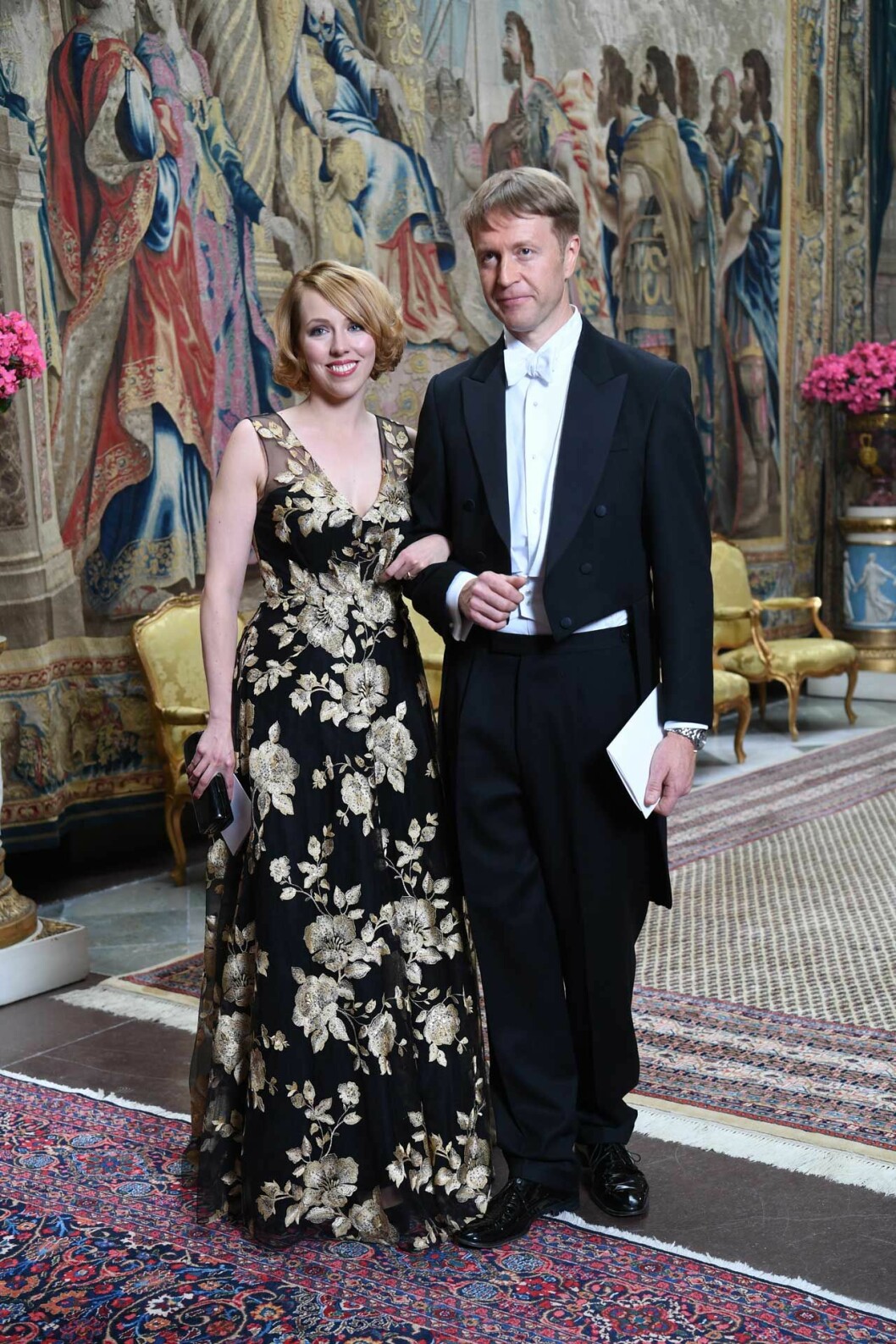 Författaren Katrine Marçal och Guy Marçal anländer till en representationsmiddag på Stockholms slott. Författaren Katrine Marçal och Guy Marçal anländer till en representationsmiddag på Stockholms slott.