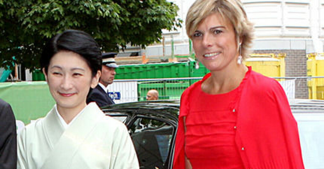 Prinsessorna Kiko och Laurentien. Prinsessorna Kiko och Laurentien.