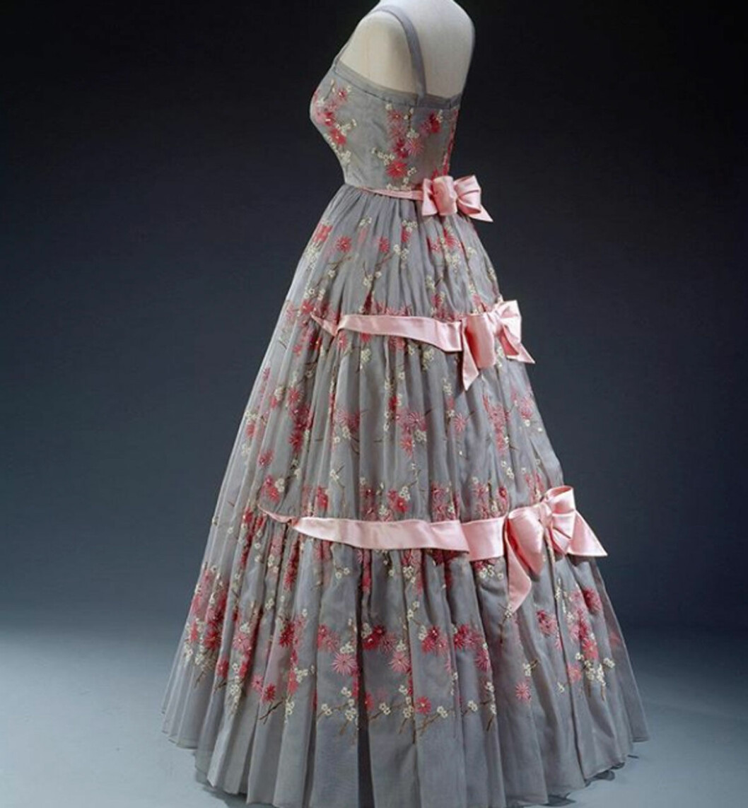 Klänning buren av drottning Elizabeth. Klänning buren av drottning Elizabeth.