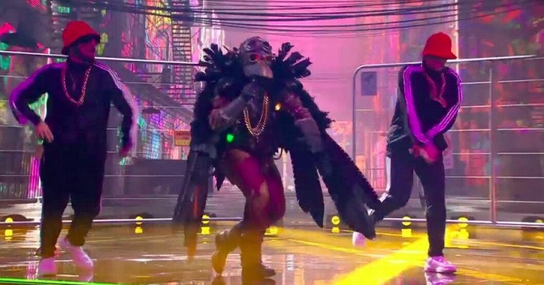 Korpen i Masked Singer Sverige – vem gömmer sig bakom masken? Korpen i Masked Singer Sverige