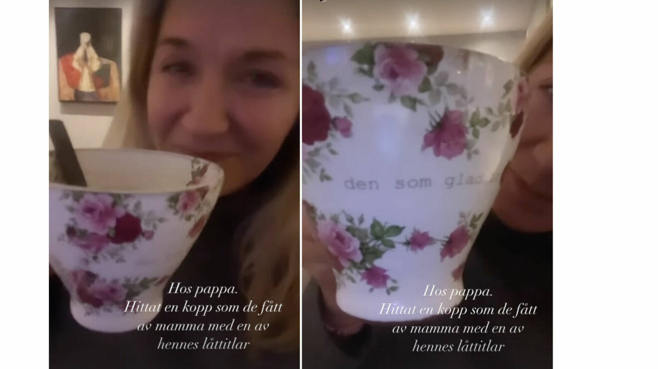 Kristin Kaspersen visar upp en vitt kopp med rosa rosor som hennes pappa fått från mamma Lill-Babs