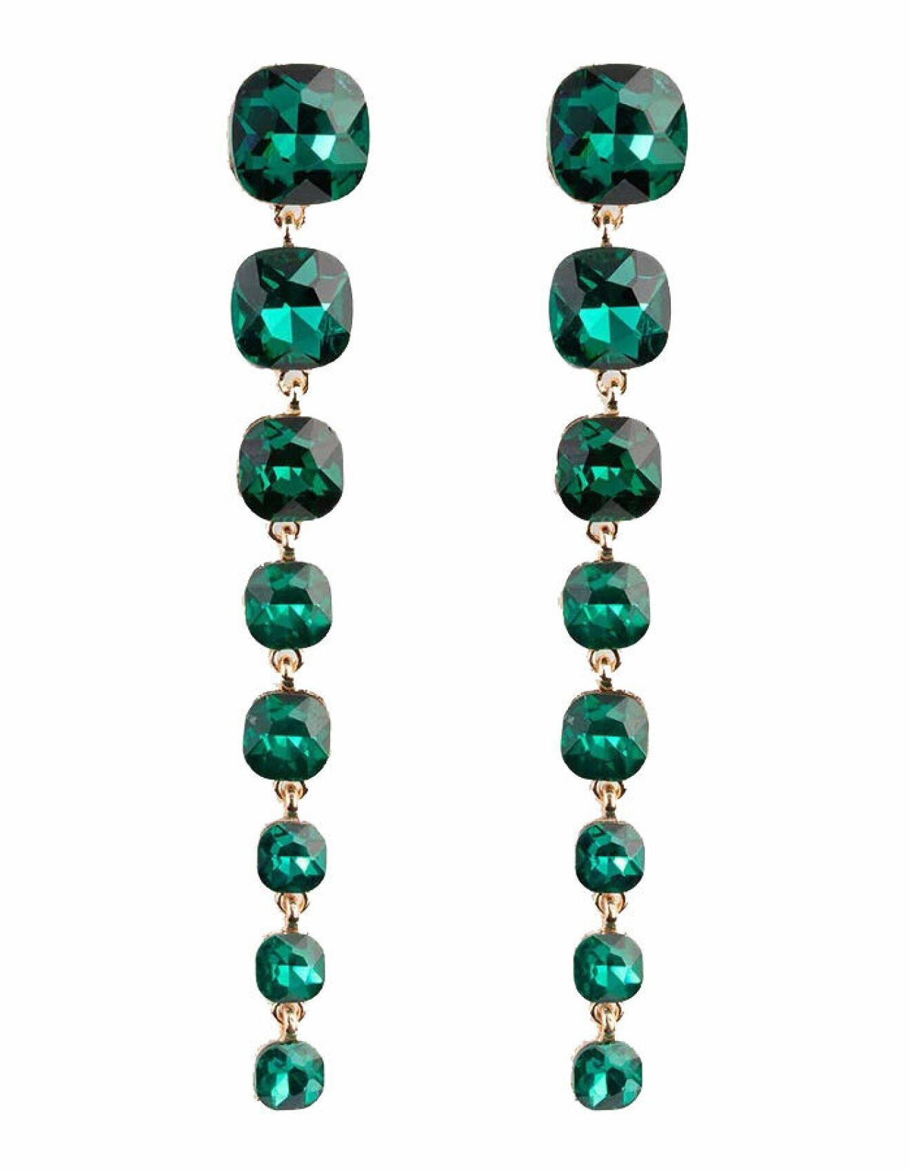 guldpläterade örhängen med gröna glaskristaller från pfgstockholm