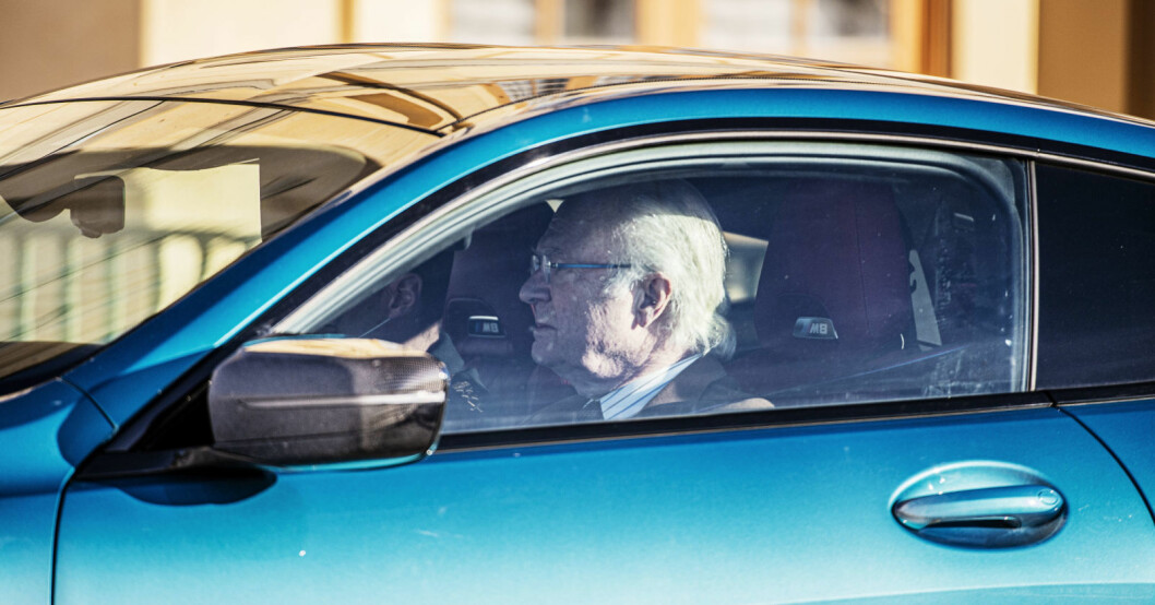 Kung Carl Gustaf är sedan april 2020 ägare till en BMW M8 Competition Coupé av årsmodell 2020. Kung Carl Gustaf