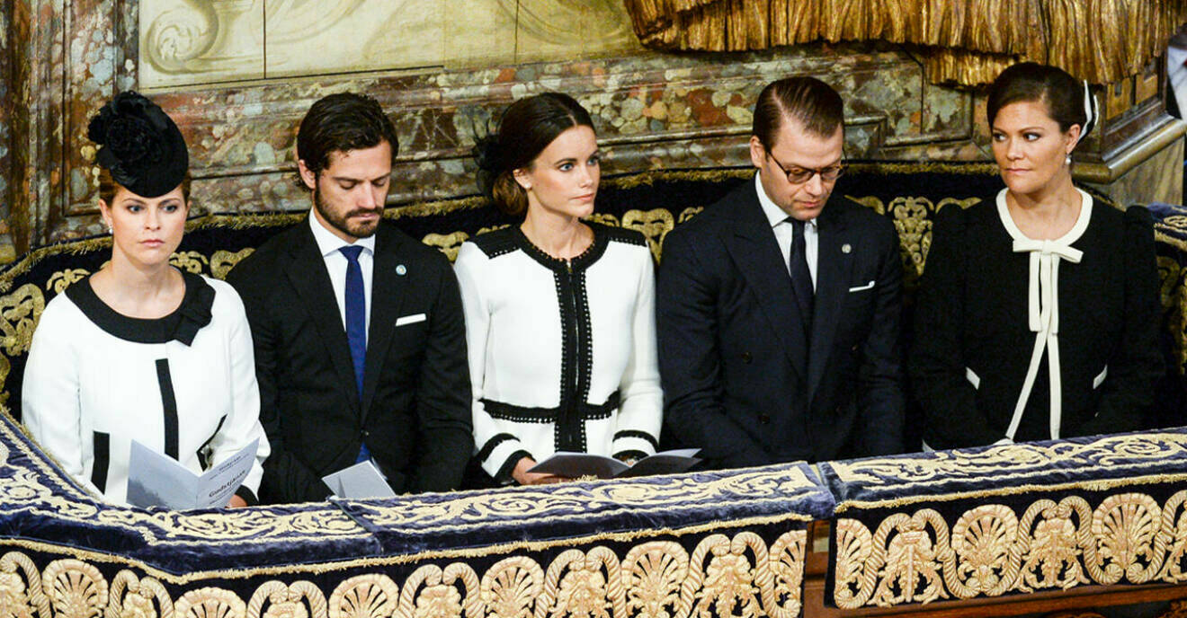 Prinsessan Madeleine, prins Carl Philip, prinsessan Sofia, prins Daniel och kronprinsessan Victoria
