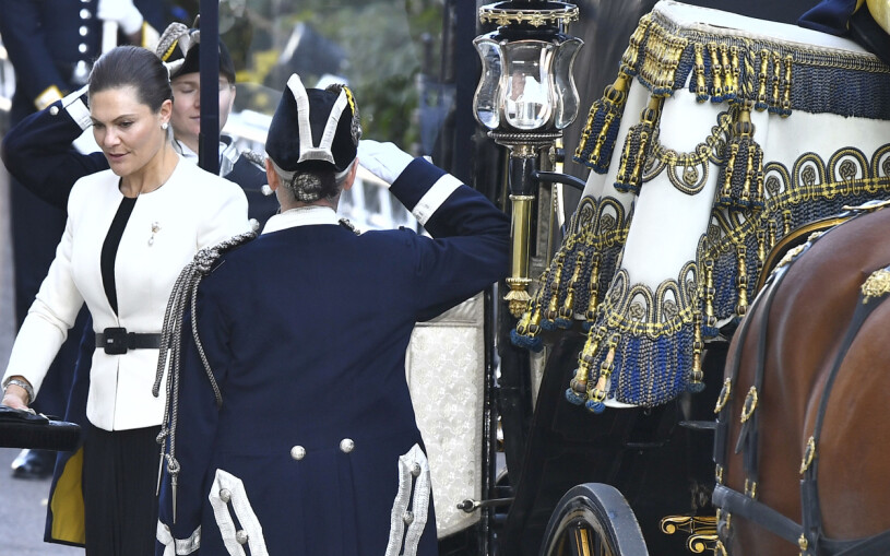 Paradvagnar är en utmaning. det gäller att hålla tungan rätt i mun. Kungliga Hovstallet Kronprinsessan Victoria