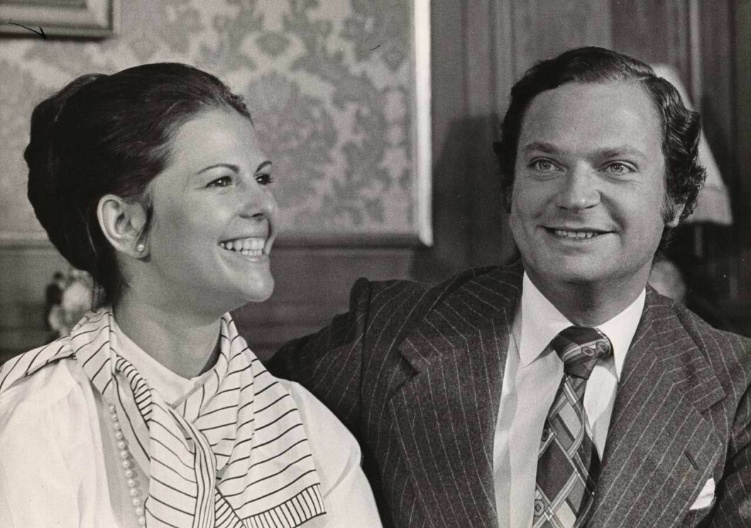 Silvia Sommerlath och hennes härliga leende. Nyförlovade Silvia Sommerlath och kung Carl Gustaf under förlovningsintervjun i mars 1976.
