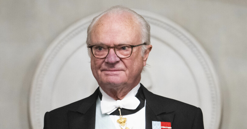 Kungen väntar en tid av rehabilitering. Kungen