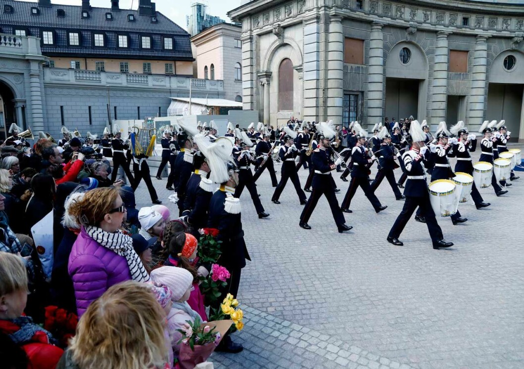 I år får alla gratulanter stanna hemma. Kungens födelsedag 2018
