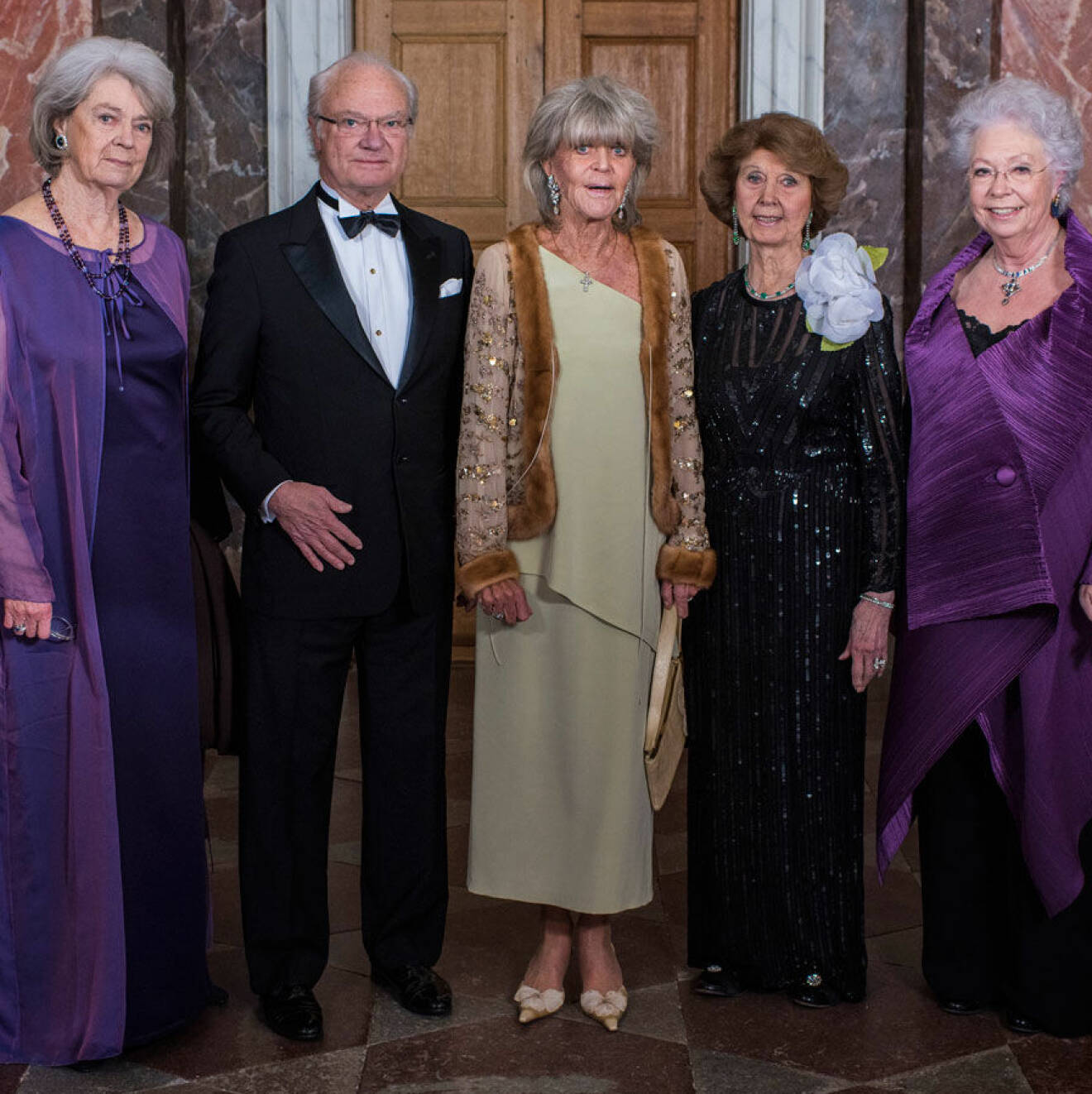 Kungen med sina systrar Hagasessorna 2017: Prinsessan Margaretha, prinsessan Birgitta, prinsessan Désirée och prinsessan Christina