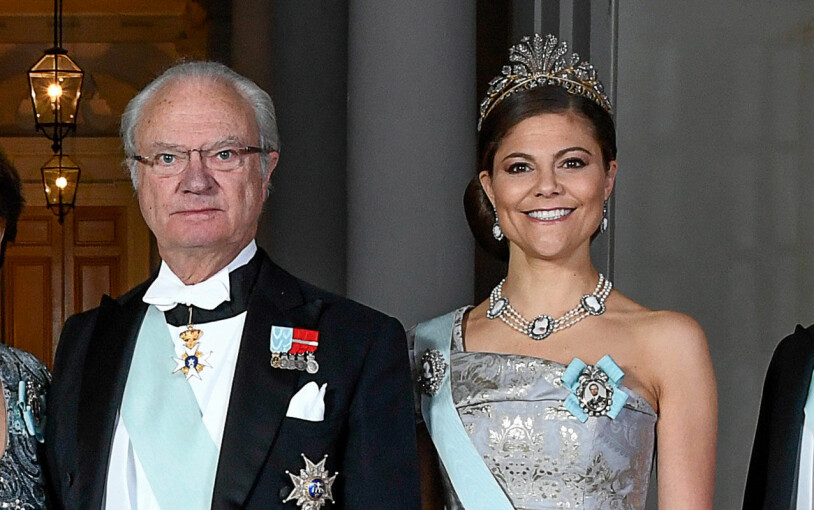 Sveriges statschef och hans dotter. Kungen Kronprinsessan Victoria