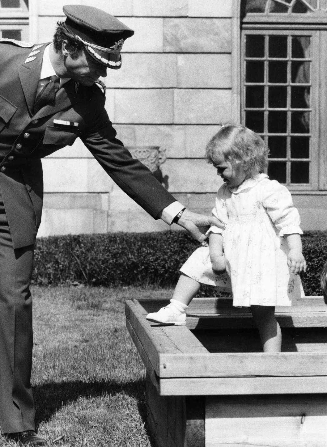 Rebellprinsessa redan som treåring. Så här såg det ut back in the days när prinsessan Madeleine satte ner foten. Madeleine som liten rebellprinsessa på 1980-talet.
