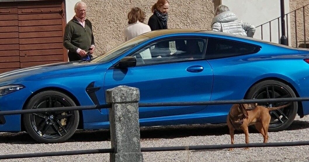 Kungens senaste BMW är en skönhet. Kungen och en BMW.