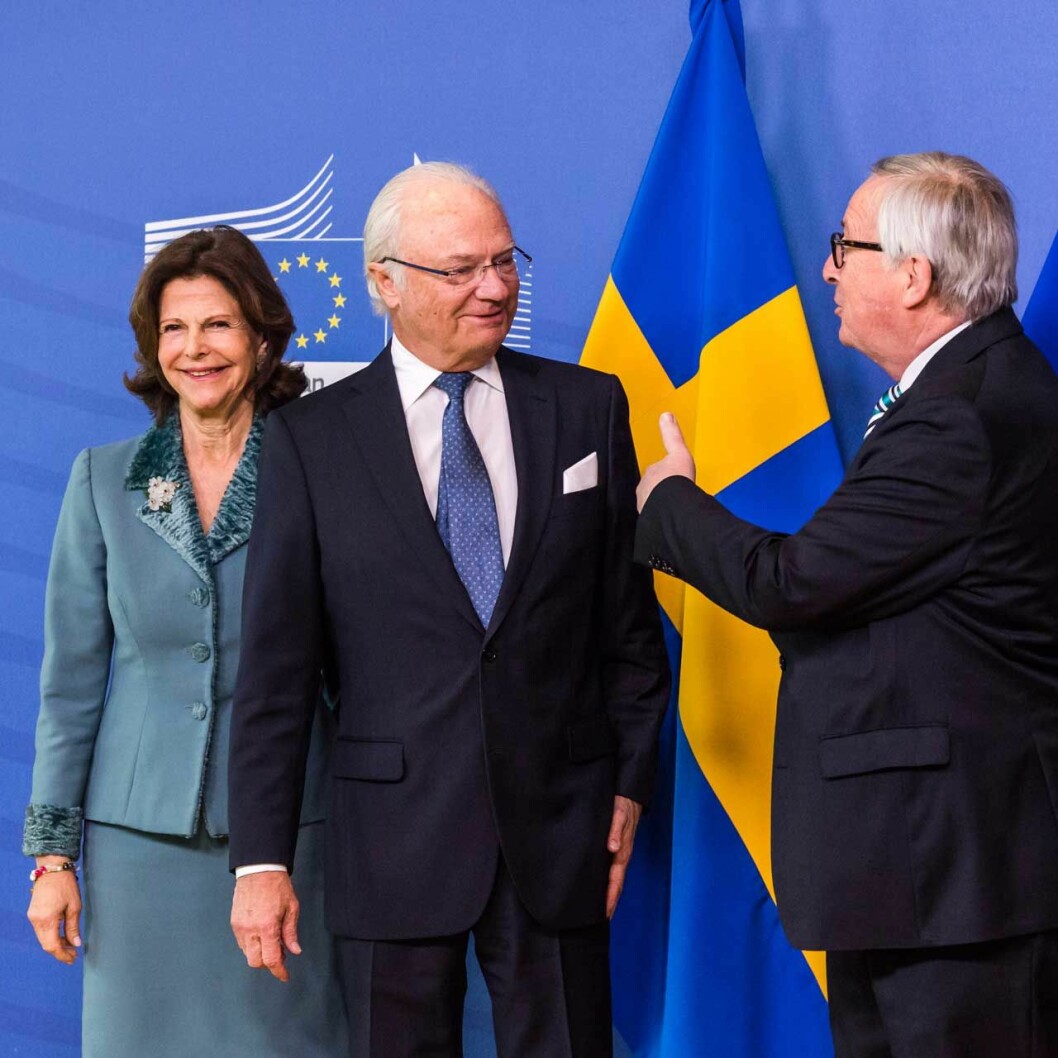 Hjärtligt när kungaparet mötte Jean-Claude Juncker, orförande för EU-kommissionen. Kungaparet i Bryssel, kungaparet med Jean-Claude Juncker, orförande för EU-kommissionen.