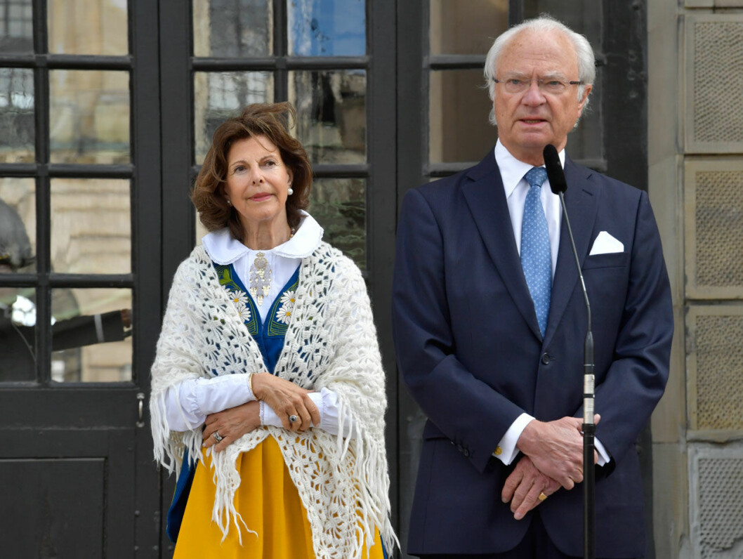 Kungen medverkar från Kungliga slottet. Kungen vid Öppet slott på Nationaldagen 2018.