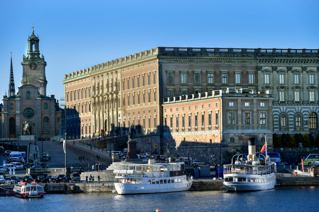 Kungliga slottet. Kungliga slottet - exteriörbild på fasaden mot Norrström.
