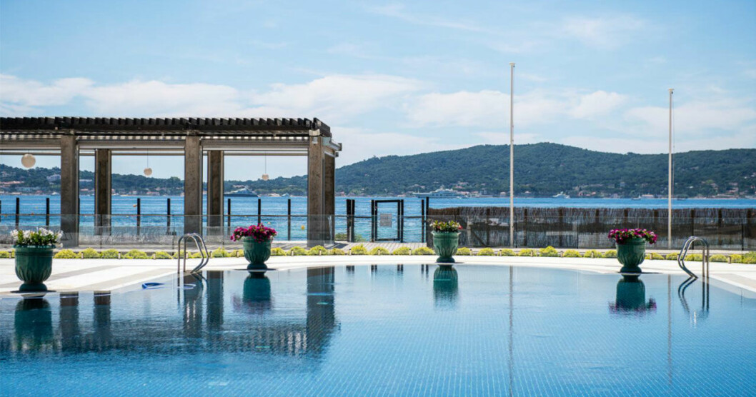 Hotell Le Beauvallons pool.