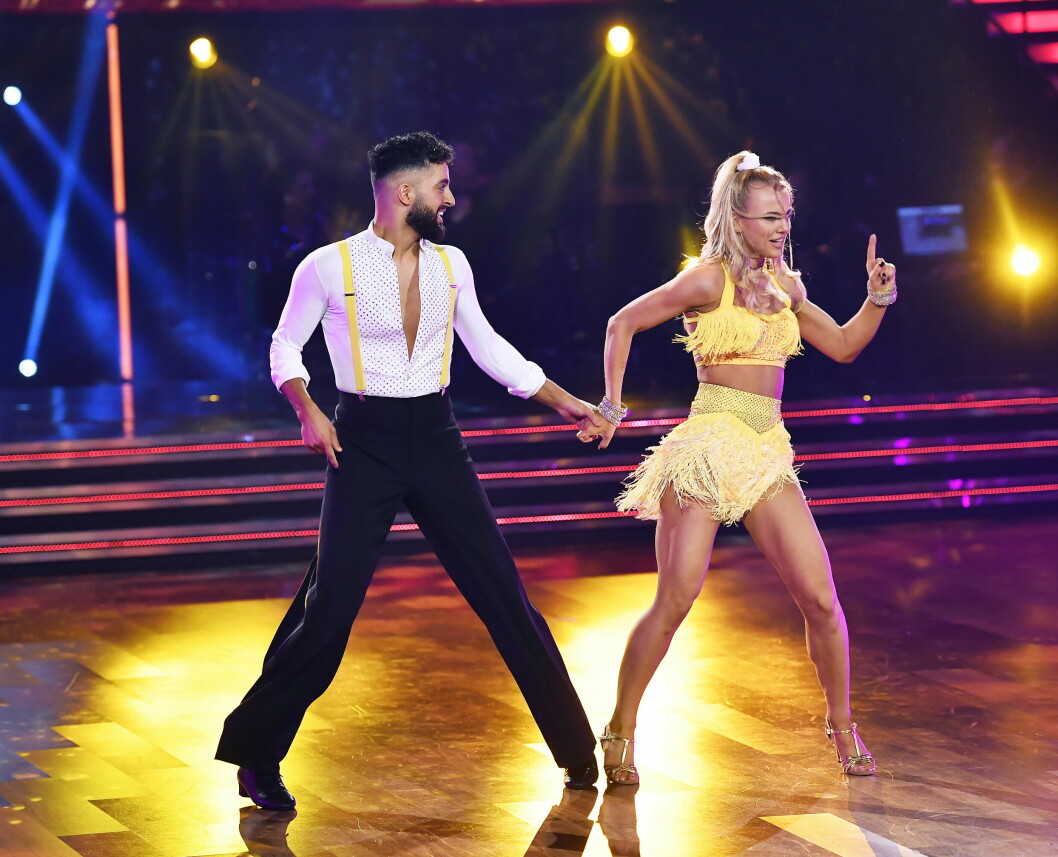 Filip Dikmen och Linn Hegdal skapade magi på dansgolvet! Linn Hegdal och Filip Dikmen på dansgolvet i Let's Dance