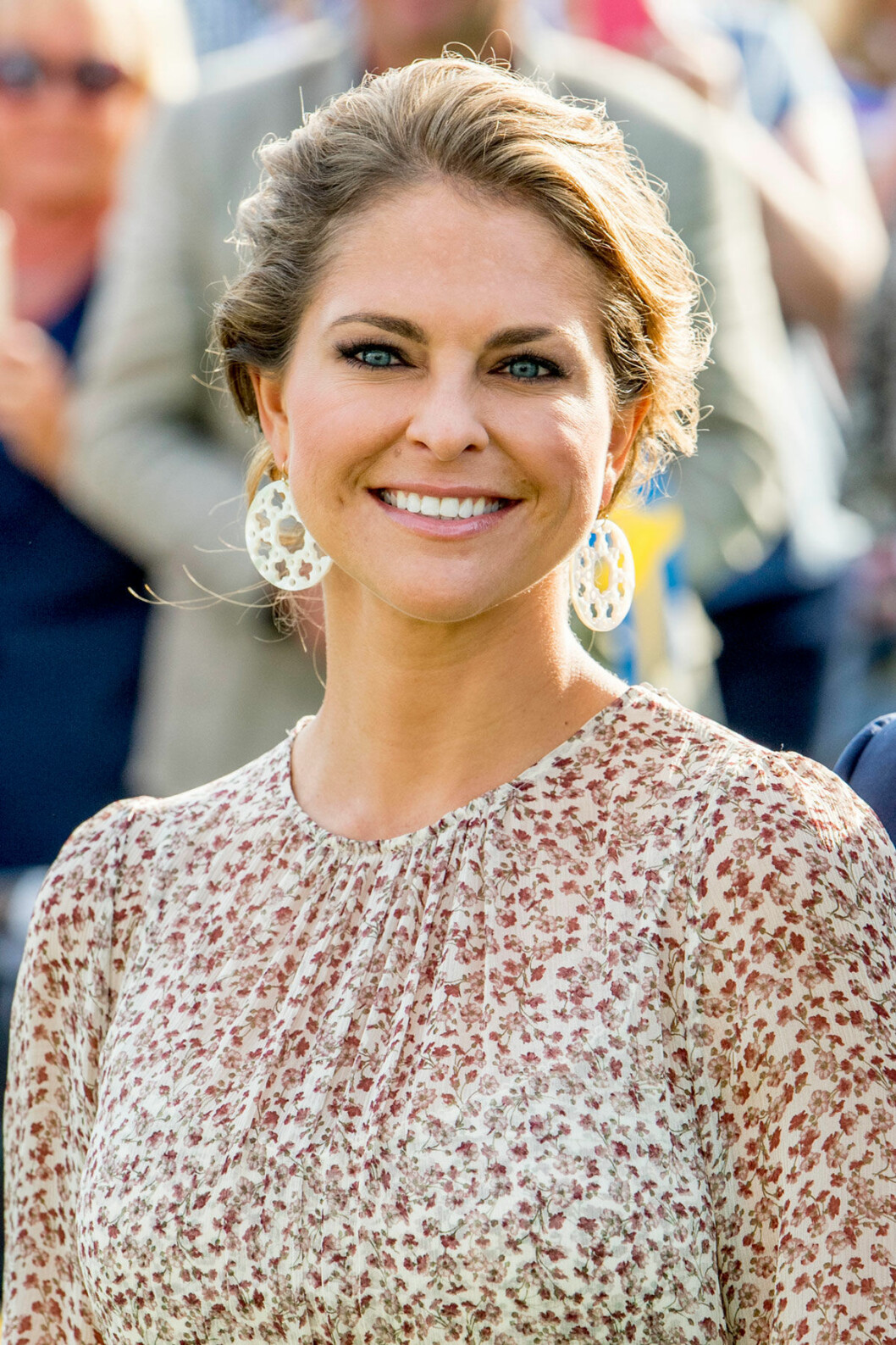 Prinsessan Madeleines vackra örhängen.