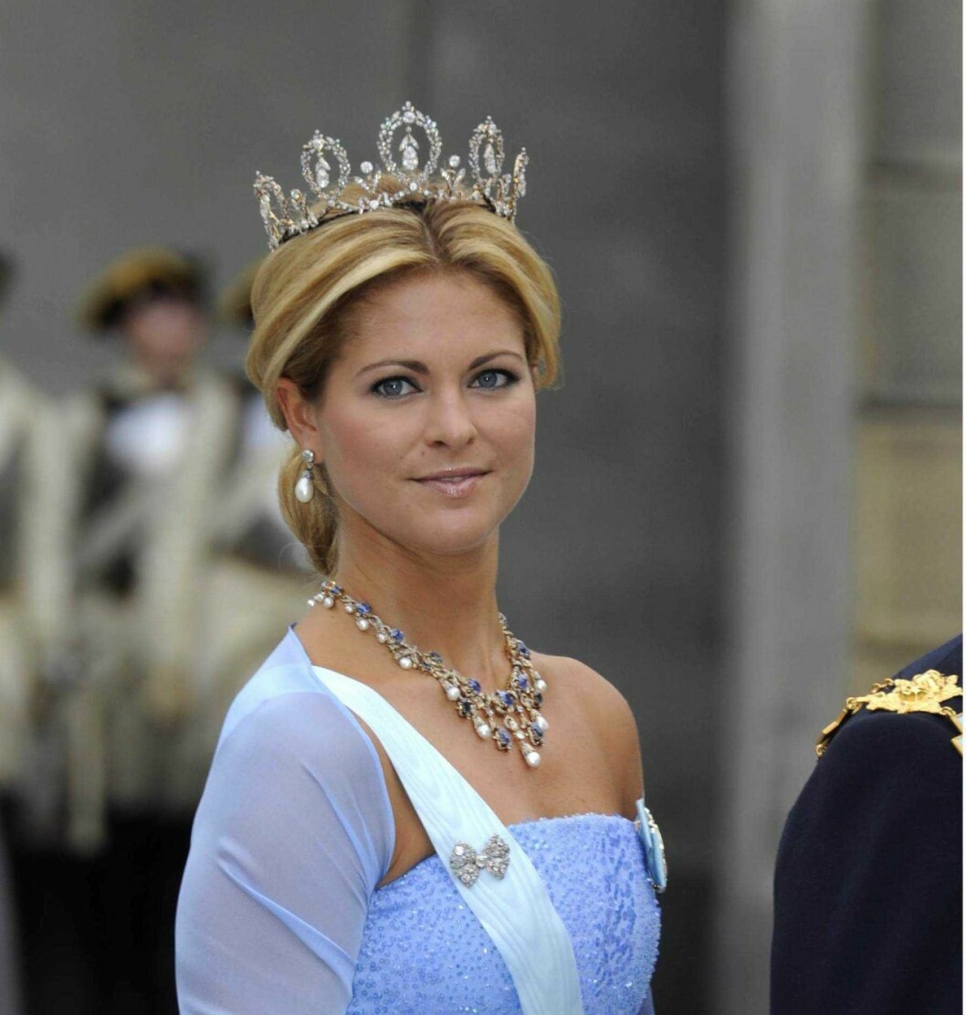 Prinsessan Madeleine i Sibyllas diadem, vid kronprinsessparets bröllop 19 juni 2010. Madeleine 2010