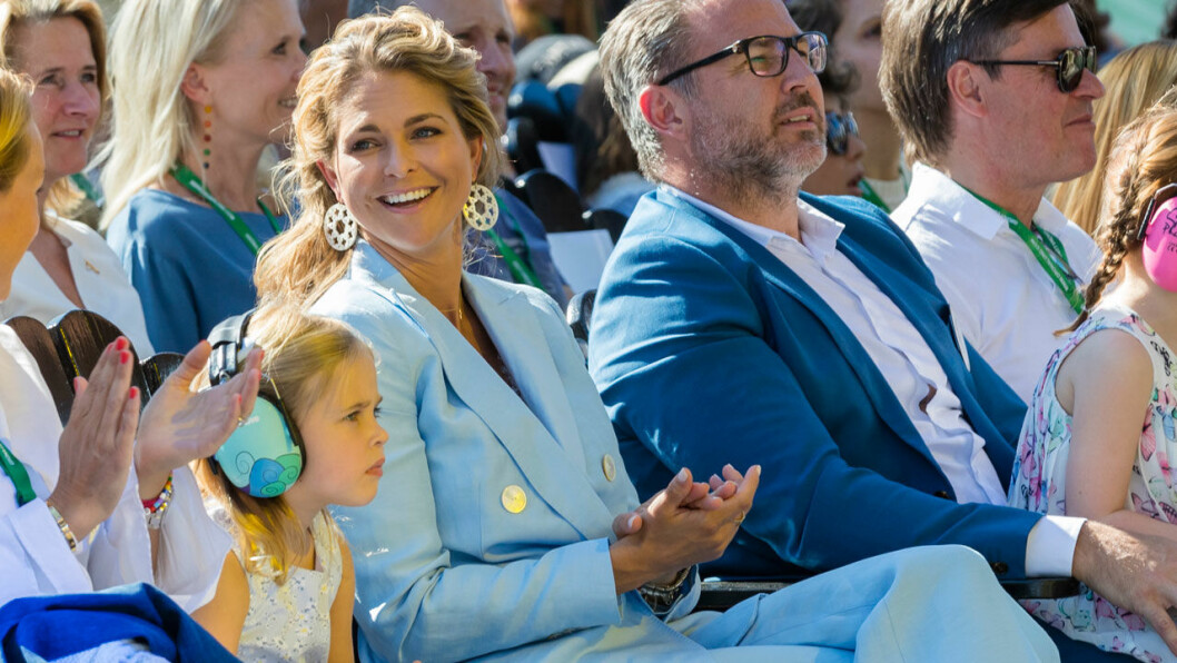 Under Childhood-dagen i somras fick prinsessan Leonore följa med mamma Madeleine till Gröna Lund. Under Childhood-dagen i somras fick prinsessan Leonore följa med mamma Madeleine till Gröna Lund.