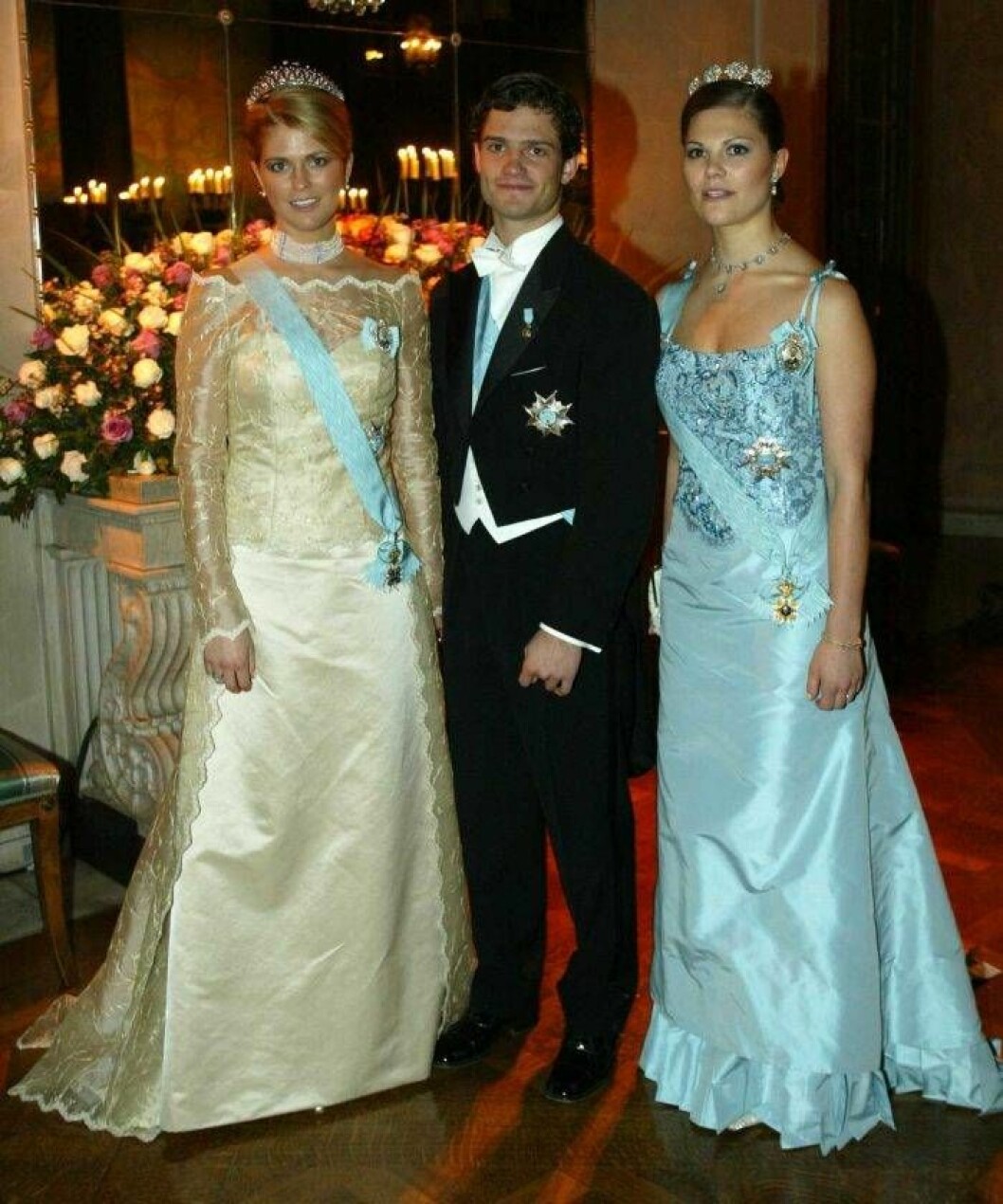 Prinsessan Madeleine med Carl Philip och Victoria, Nobelfesten 2003. prinsessan madeleine nobel 2003